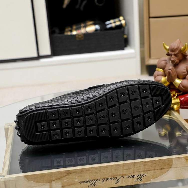 Picture of Louis Vuitton Shoes _SKULVsz38-45mnf040512097